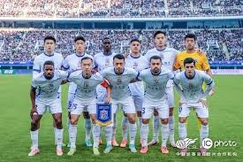 《棒球帽的时尚跨界：为什么即使不看球的人也买扬基帽？》